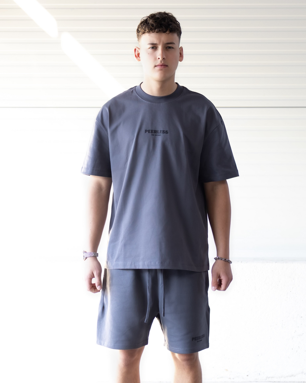 ICONIC T-SHIRT DARK GREY