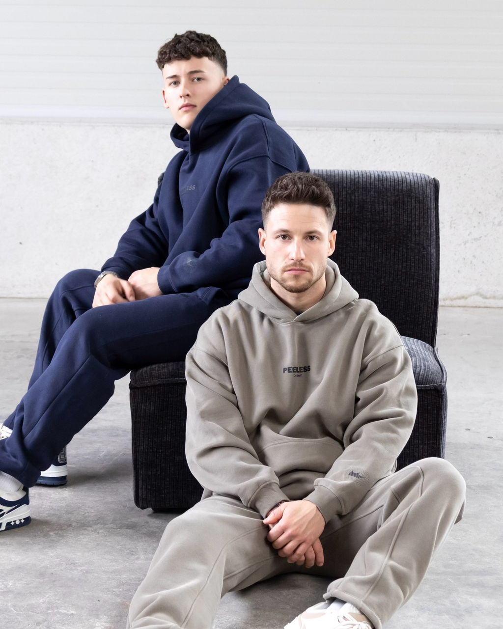 ICONIC HOODIE TAUPE