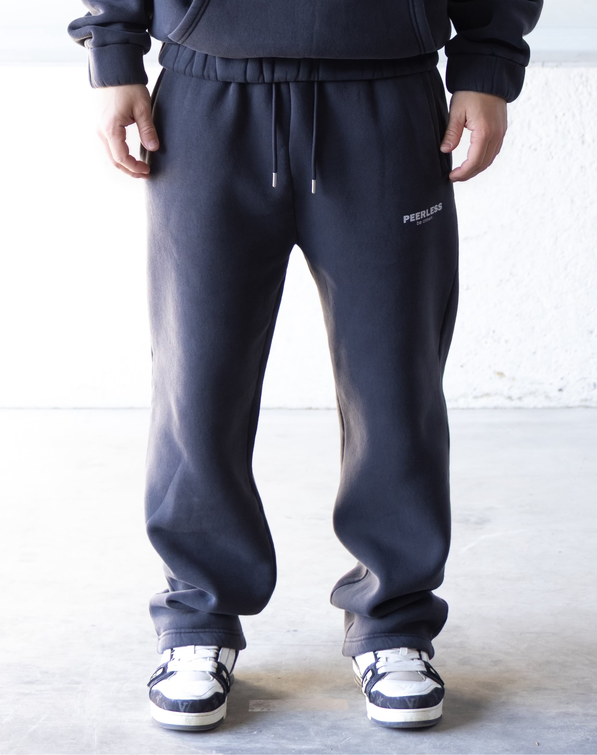 CROWNED PANTS WASHED BLACK 1