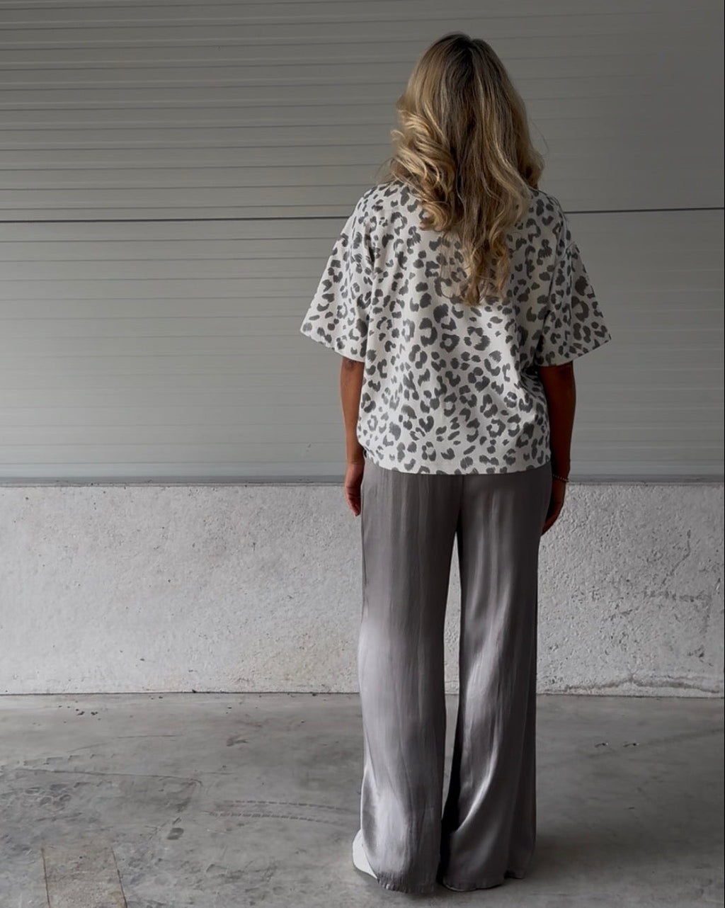 THE LEO TEE