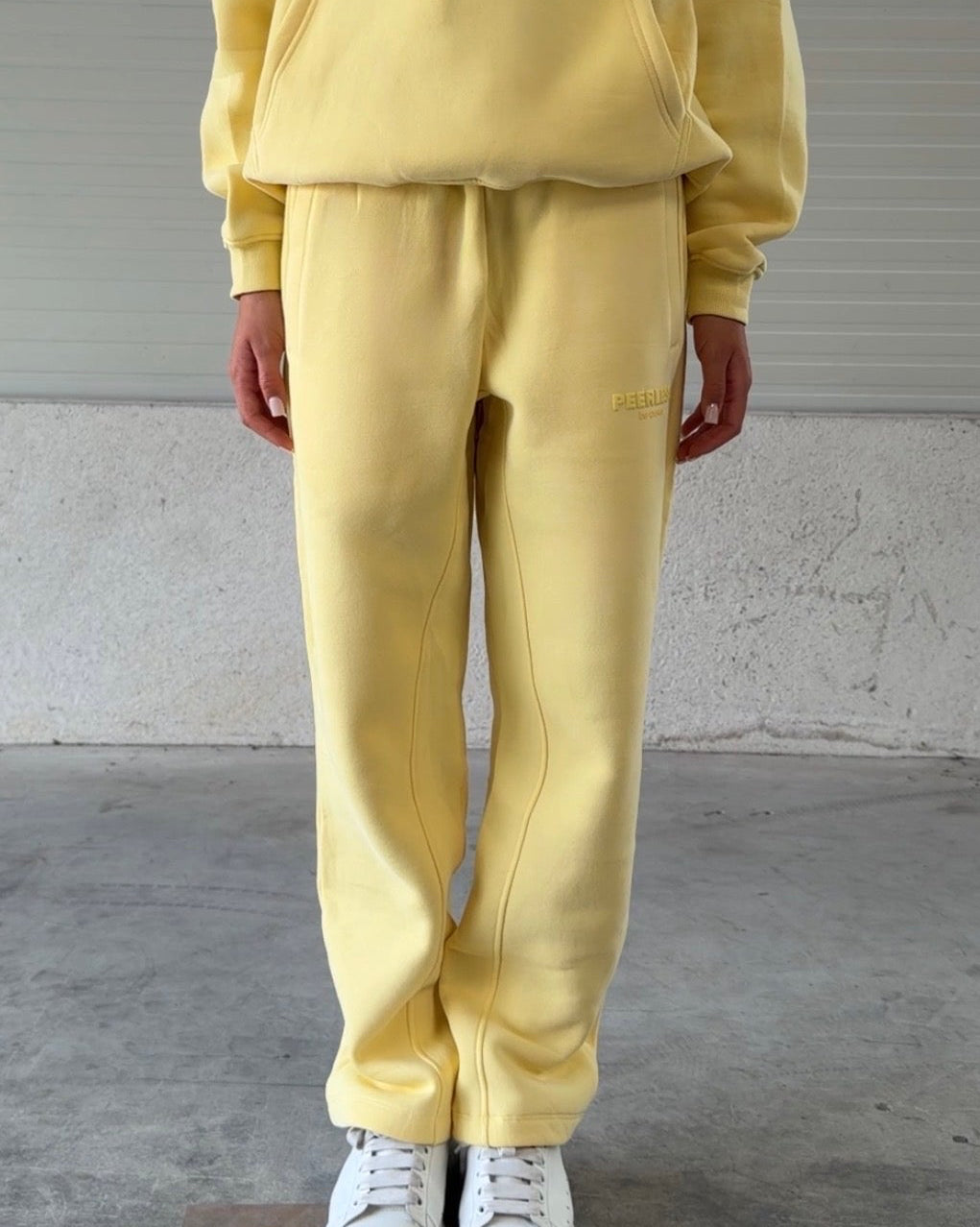 LA SWEATPANTS BUTTER YELLOW