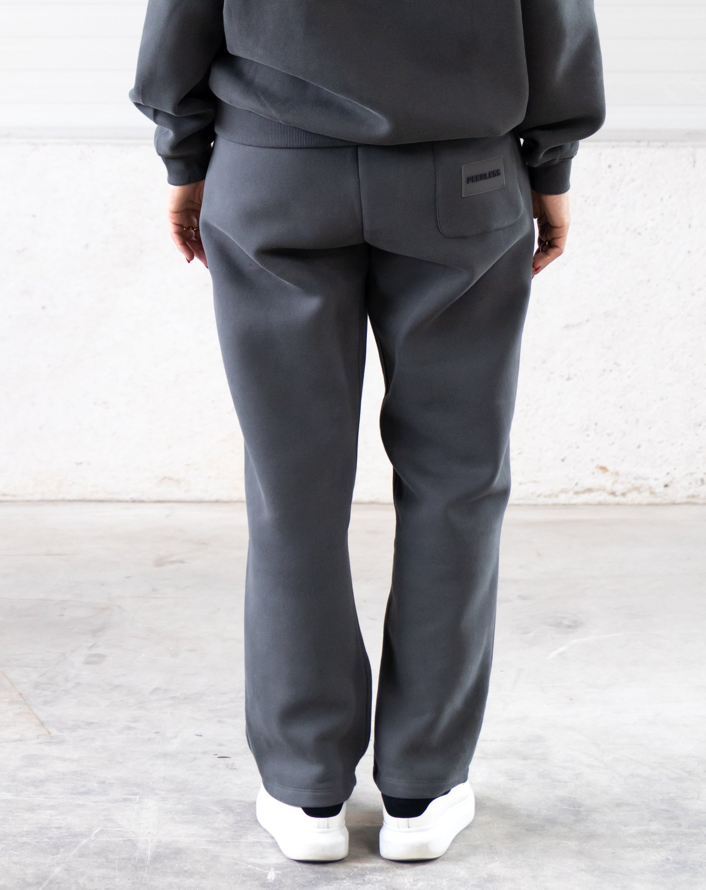 ICONIC SWEATPANTS DARK GREY