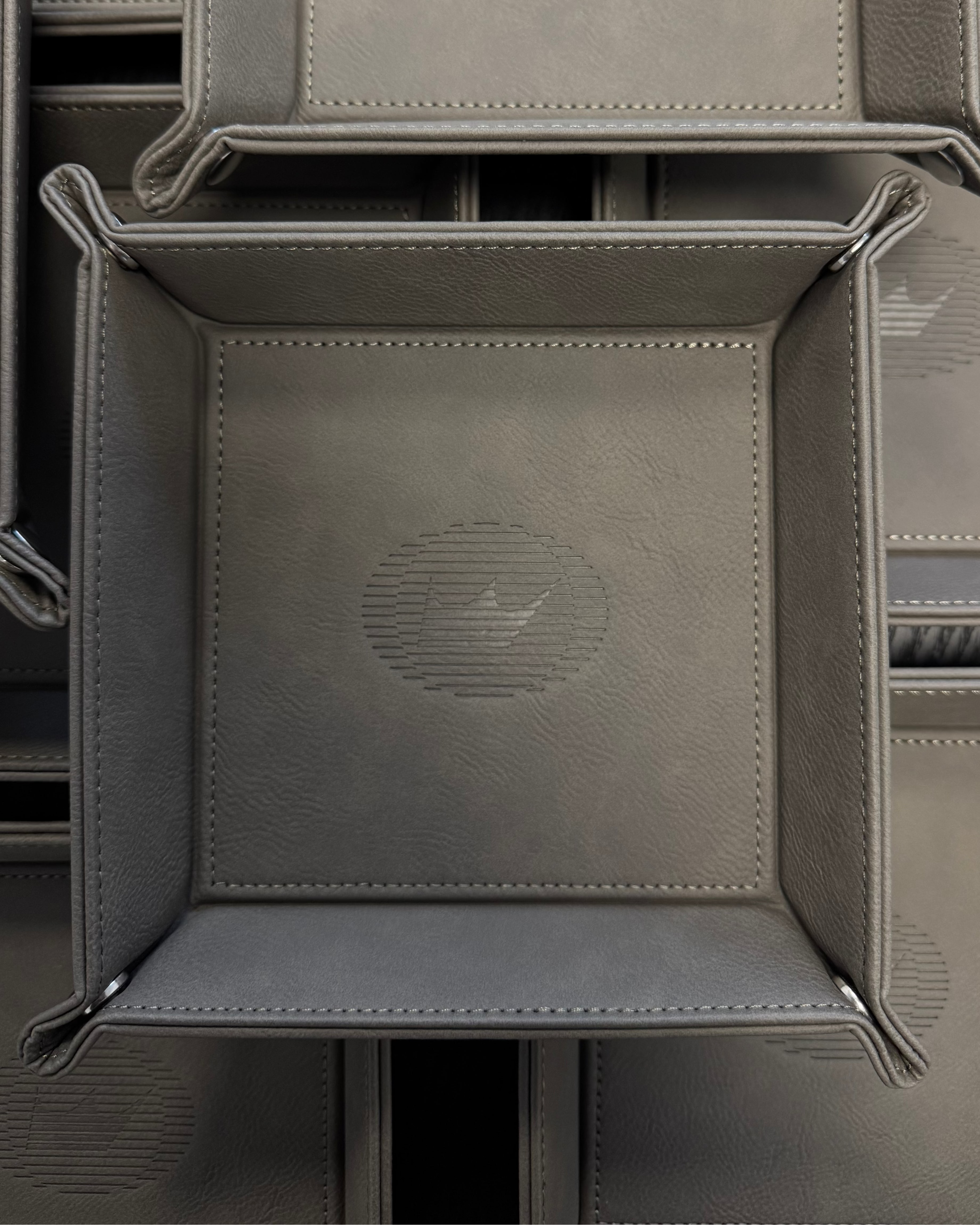 PREMIUM ORGANIZER TRAY