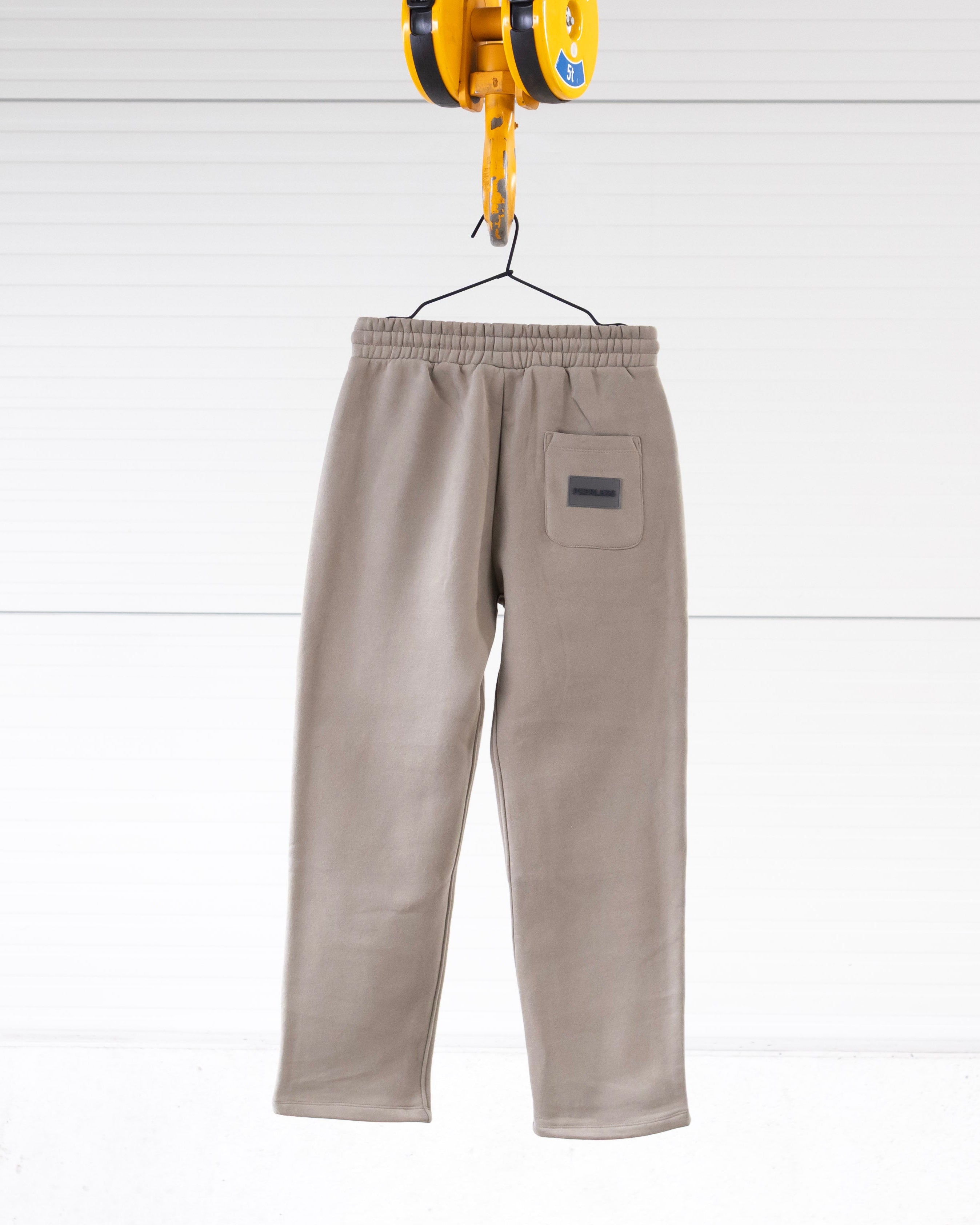 ICONIC SWEATPANTS TAUPE