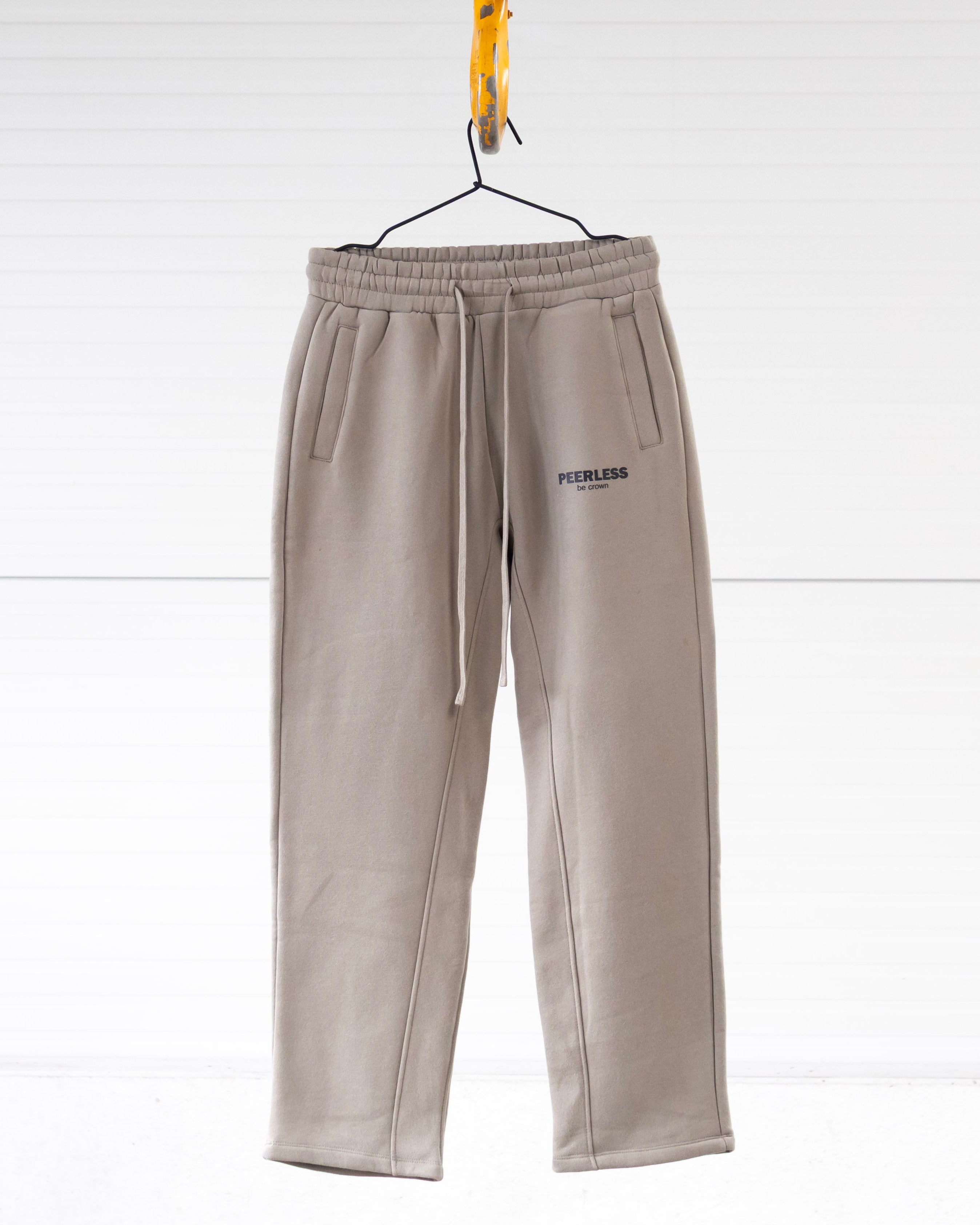 ICONIC SWEATPANTS TAUPE