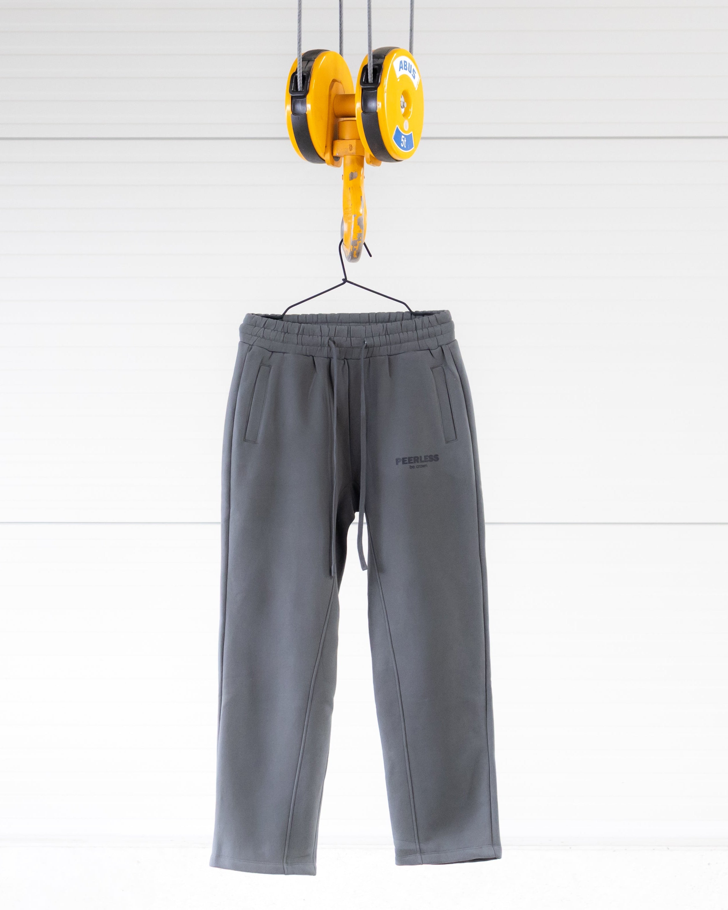 ICONIC SWEATPANTS DARK GREY
