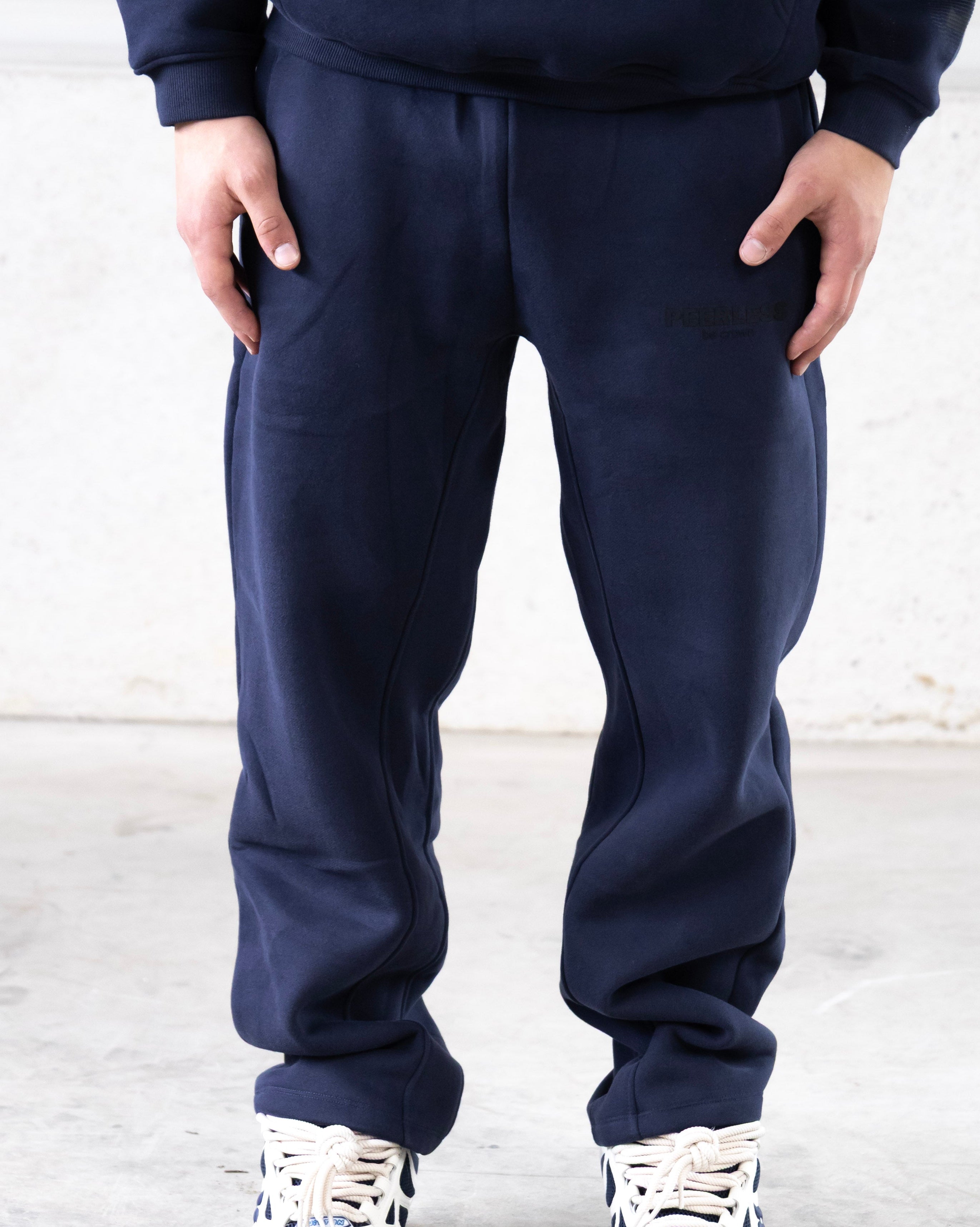 ICONIC SWEATPANTS MIDNIGHT BLUE