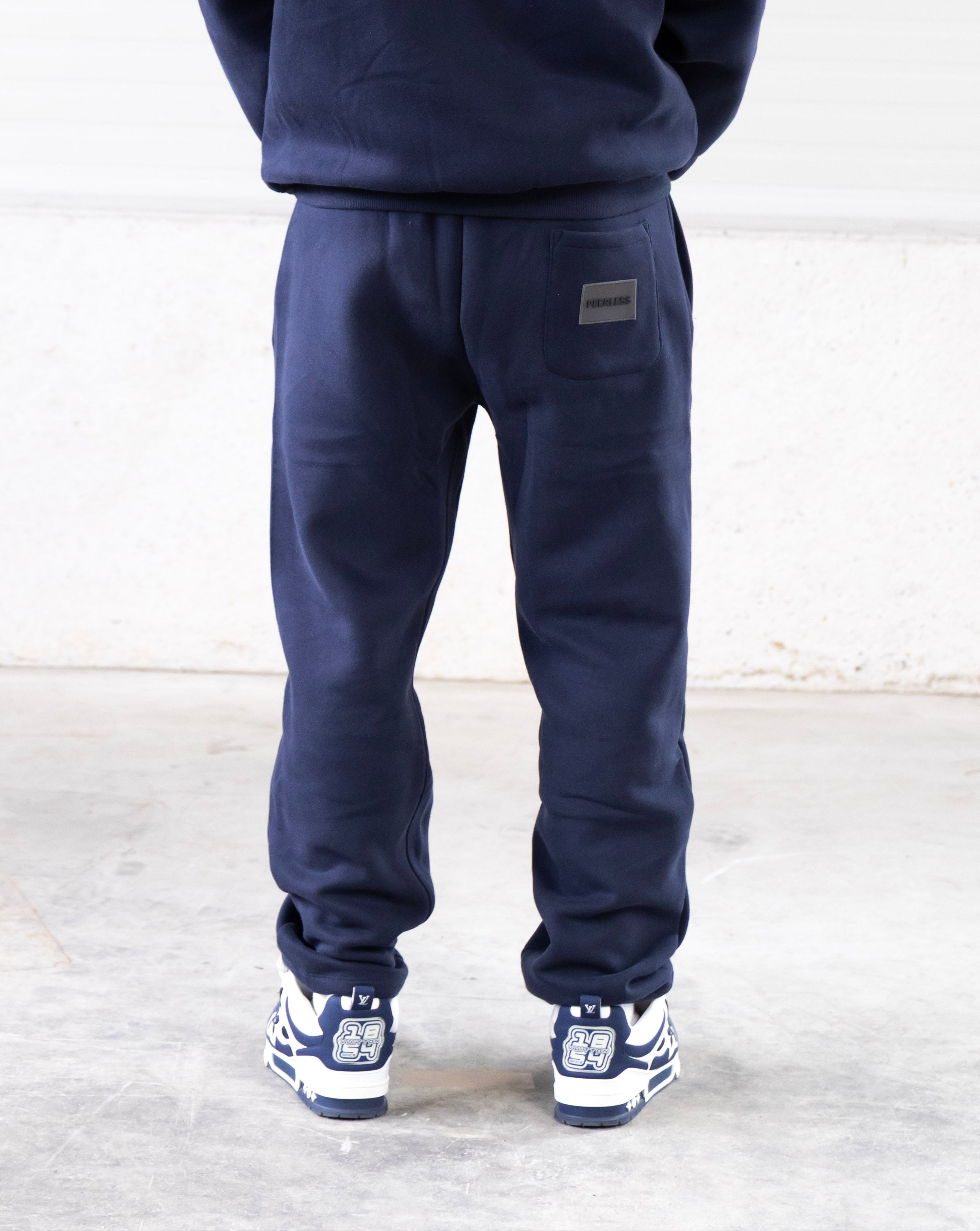 ICONIC SWEATPANTS MIDNIGHT BLUE