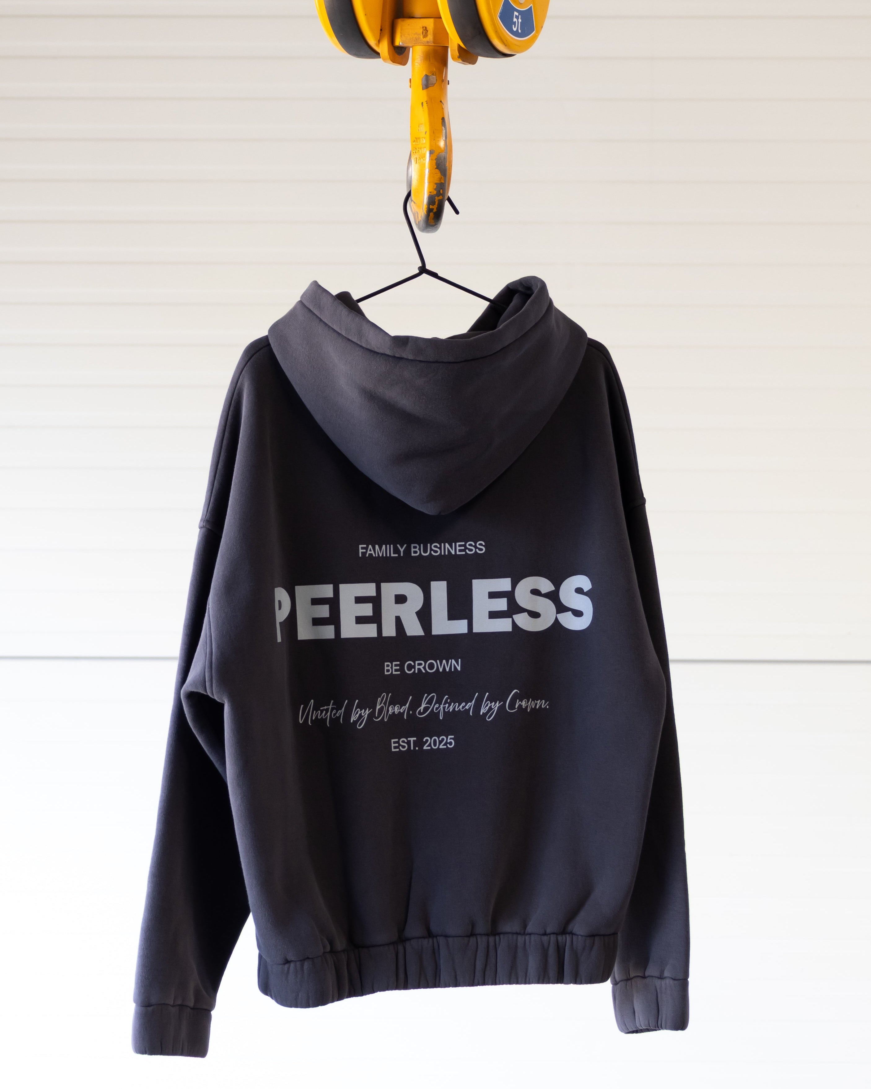 CROWNED HOODIE WASHED BLACK 1