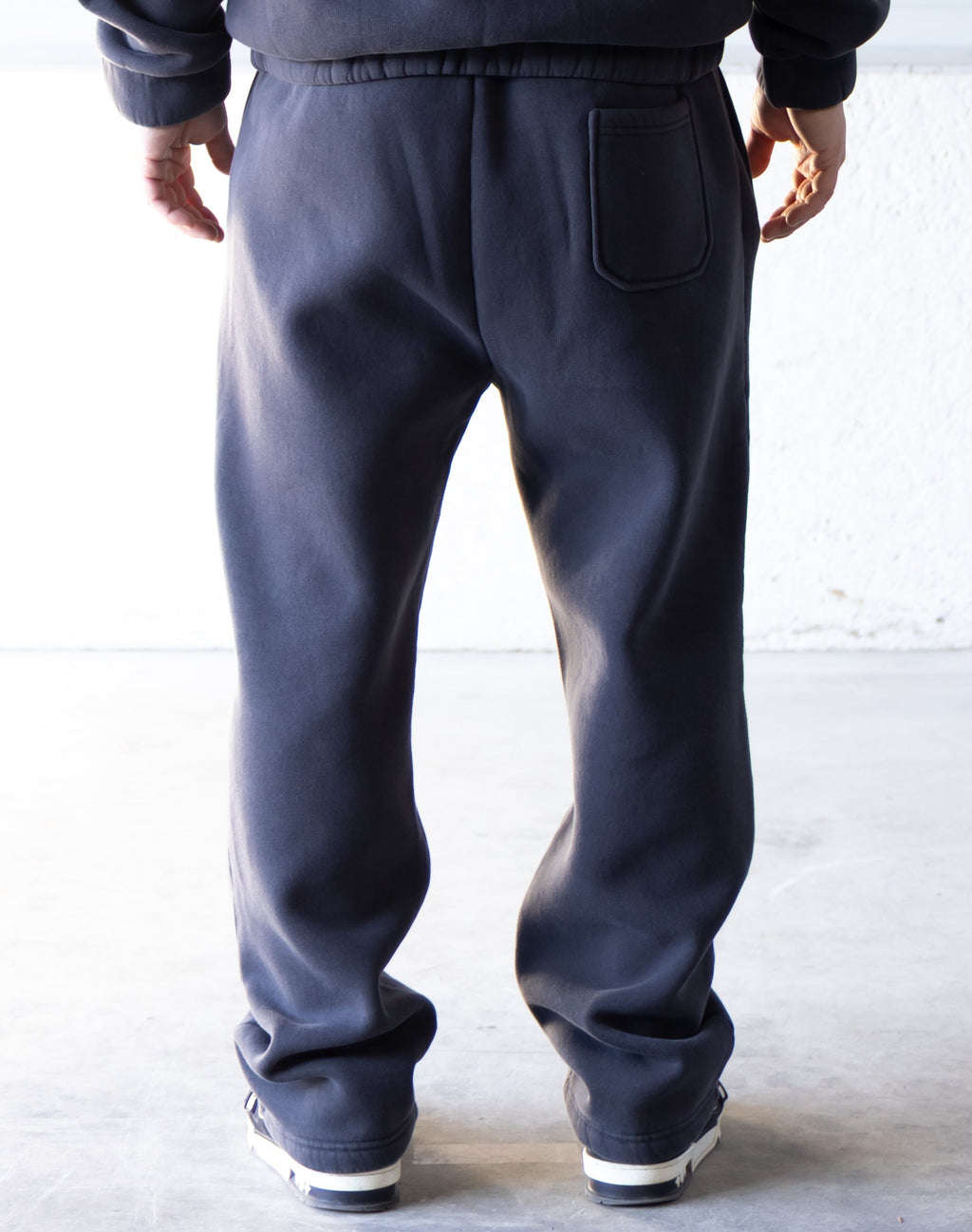 CROWNED PANTS WASHED BLACK 2
