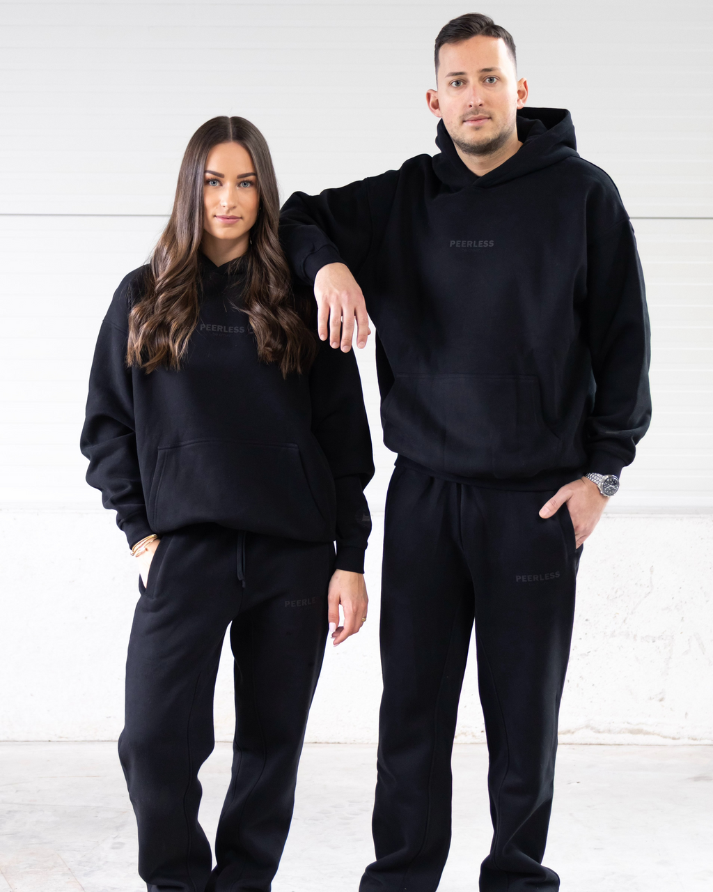 ICONIC HOODIE BLACK